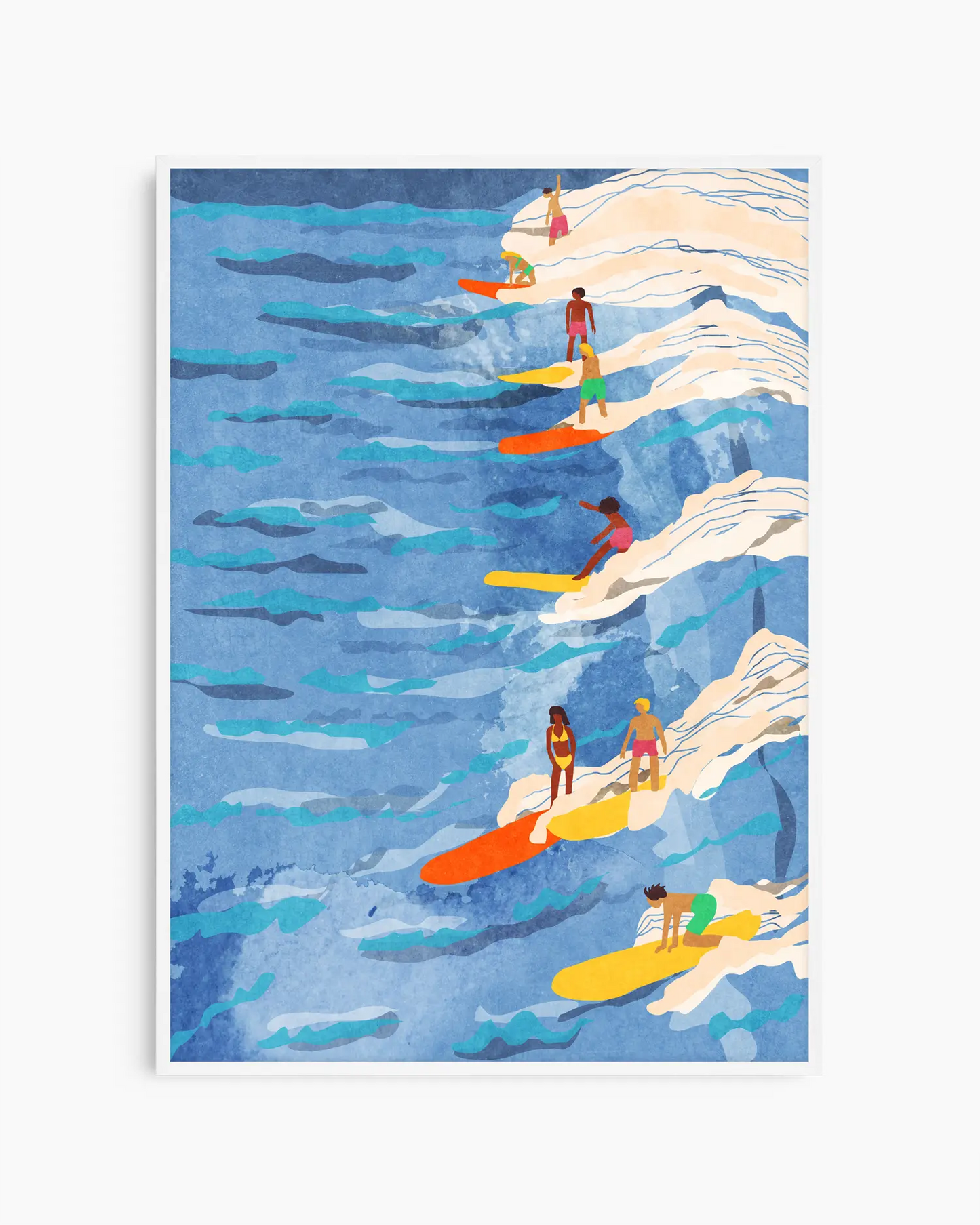 Barntavla med surfmotiv med vågor och färgglada surfbrädor, inramad i vit träram. En ljus och glad inredningsdetalj för barnrum.