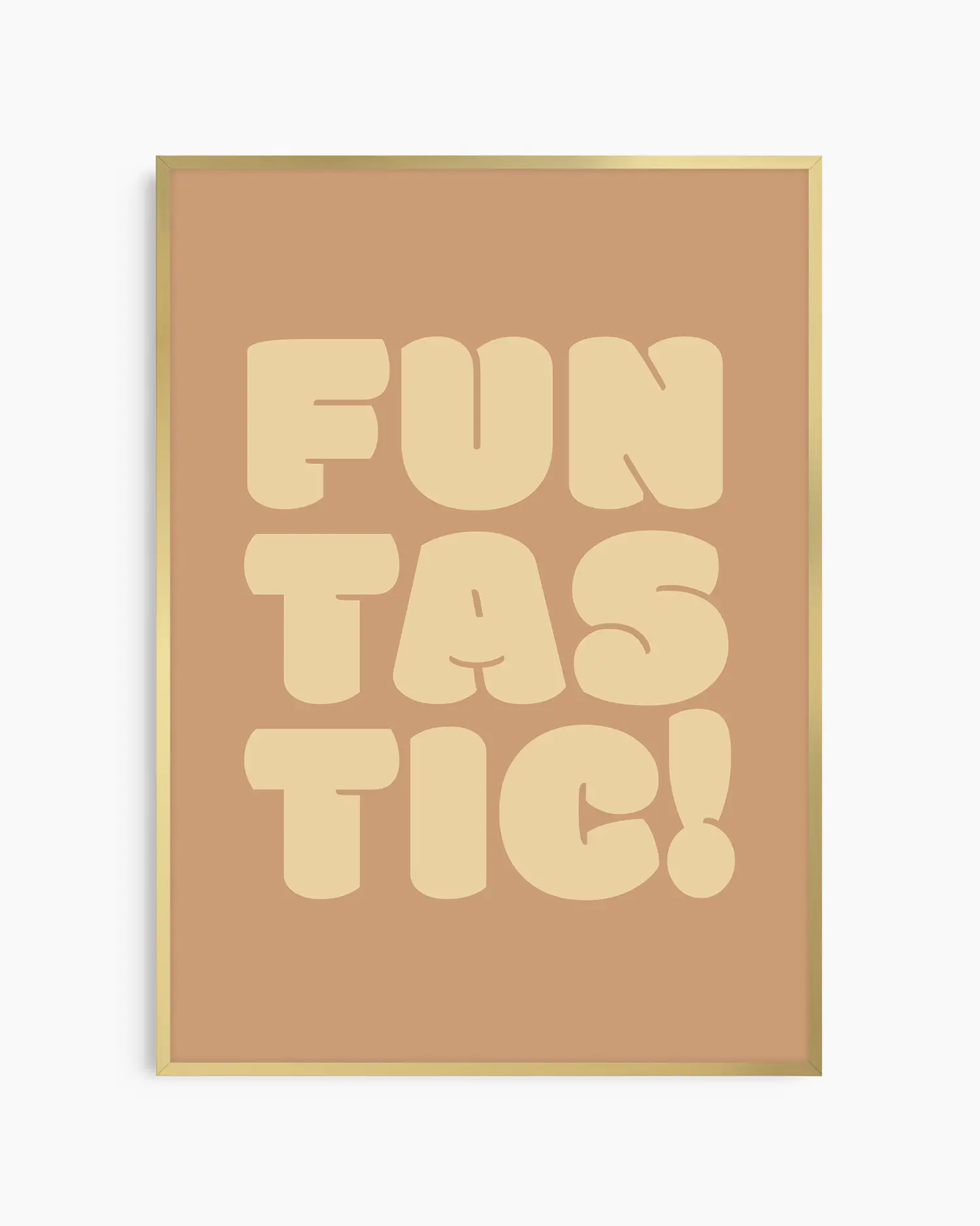 Barntavla med texten "FUNTASTIC!" i ljusgul text mot brunorange bakgrund, inramad i guld aluminiumram. En färgstark och trendig väggdekoration.