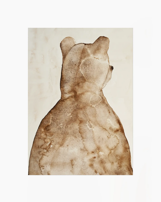 Barntavla med akvarellmålning av brun björn sedd bakifrån. En mjuk och konstnärlig väggdekoration med naturnära känsla.