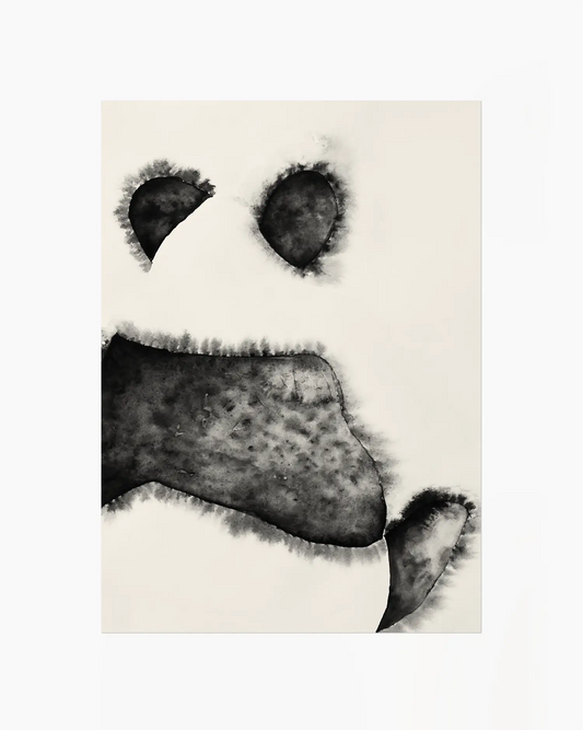 Barntavla med akvarellmålning av panda i svartvitt. En stilren och konstnärlig väggdekoration med lugna kontraster för barnrummet.