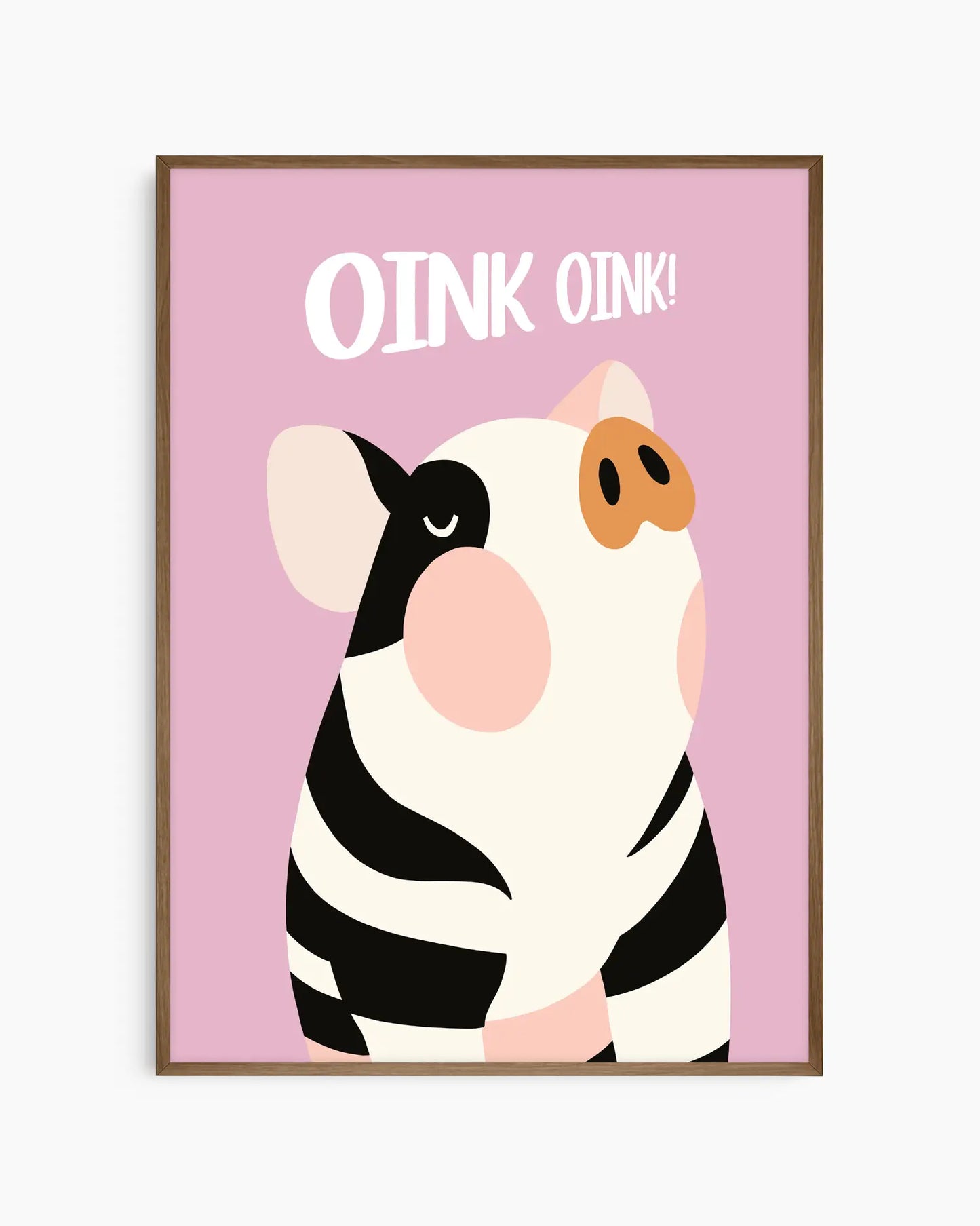 Barntavla med söt randig gris på rosa bakgrund och texten “OINK OINK!”, inramad i träram i mörk ek. En varm och rolig väggdekoration som passar perfekt i barnrum.