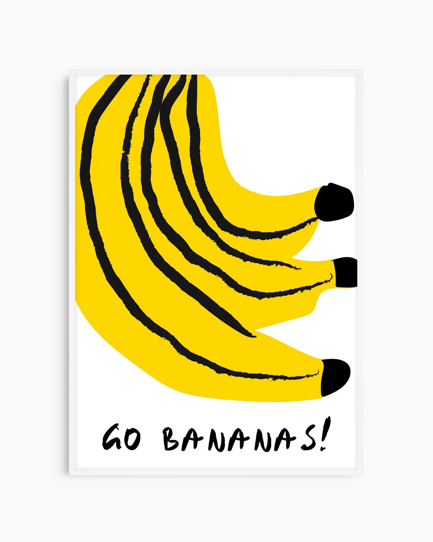 Barntavla med illustration av gula bananer och svart text “Go Bananas!”, inramad i vit träram. En ljus och lekfull dekoration som passar i barnrummet.