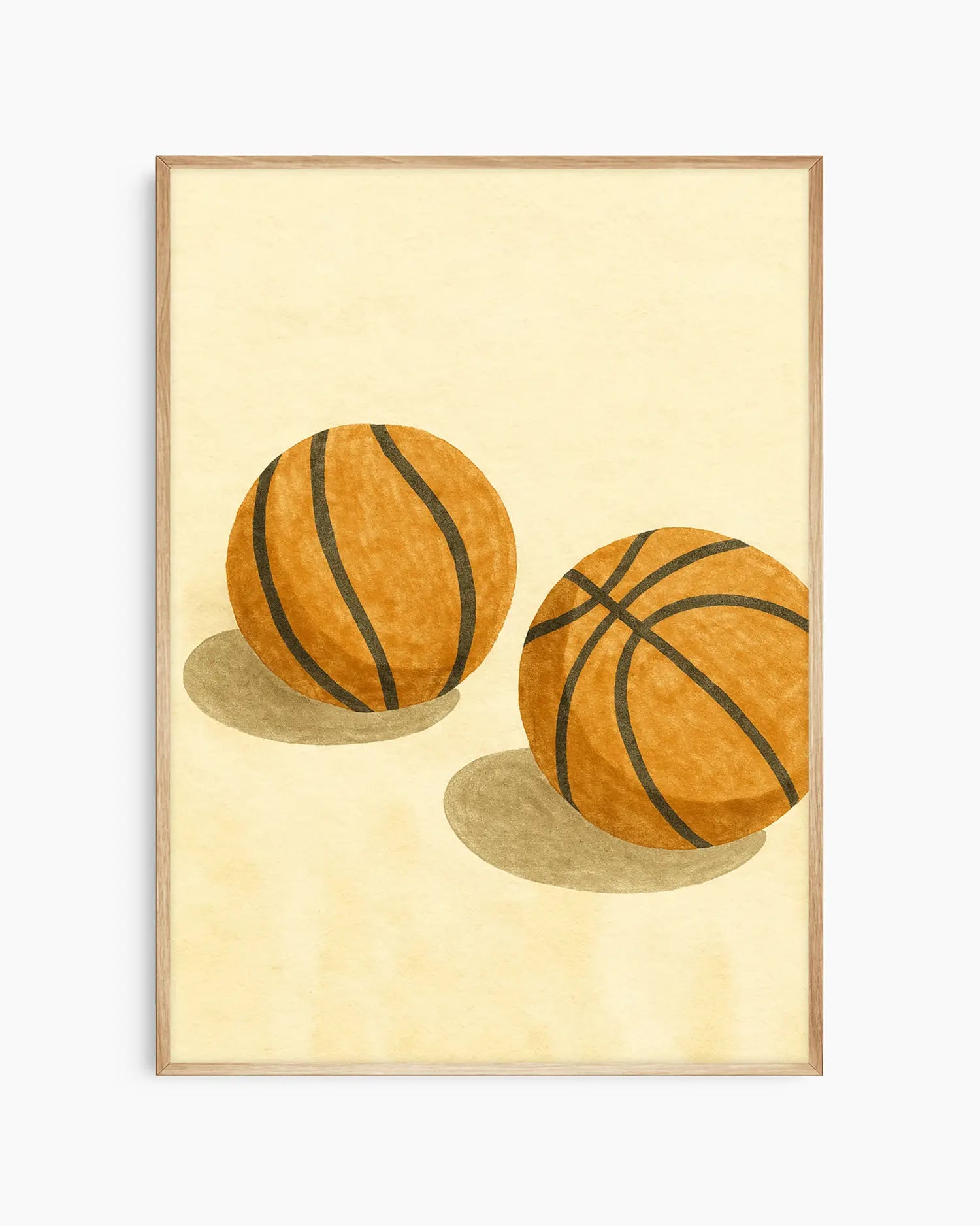 Barntavla med två akvarellmålade basketbollar på beige bakgrund, inramad i ekram. En tidlös och varm design som passar både barn och vuxna.