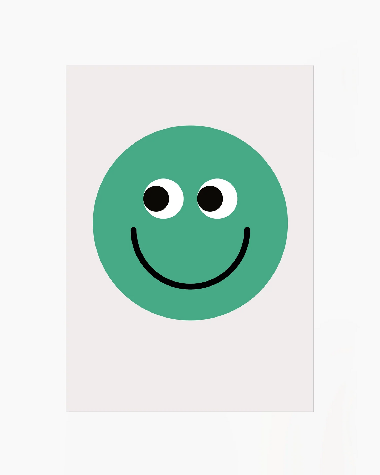 Barntavla med enkel och lekfull grön smiley på ljus bakgrund i modern grafisk stil.