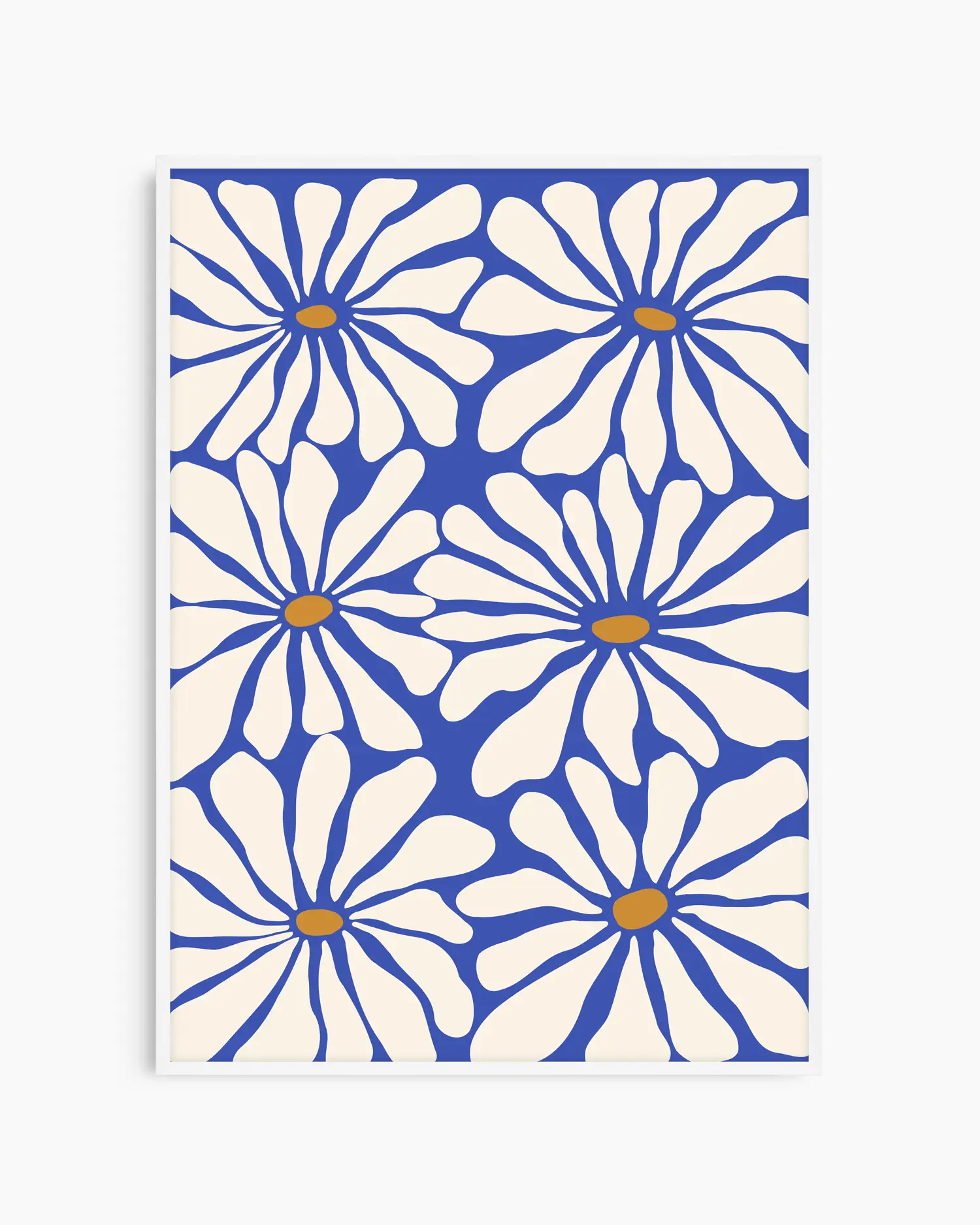 Barnrumstavla med stora vita blommor markerade med blå linjer och gula mittpunkter, inramad i vit träram. En ljus och glad illustration.