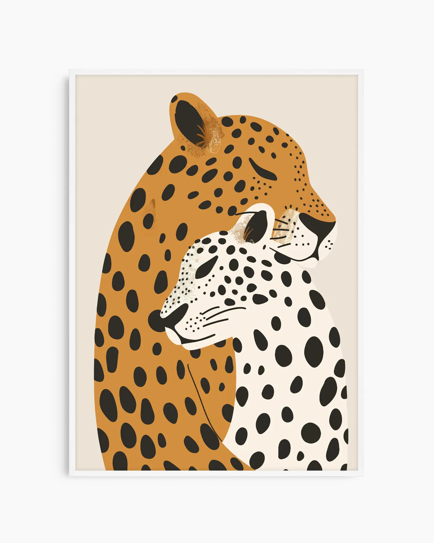 Barntavla med leopardmotiv, inramad i vit träram. Den ljusa ramen ger ett rent och lekfullt uttryck som passar i skandinaviska barnrum.