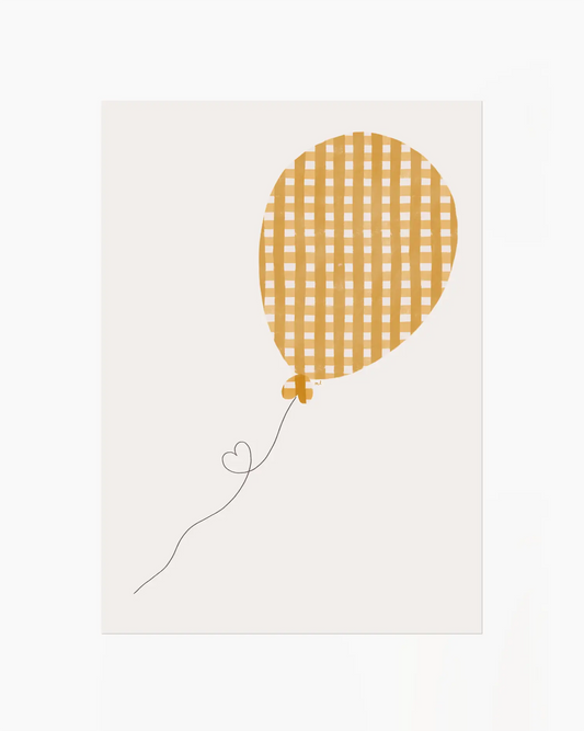 Barntavla med gulrutad ballong och enkel linjeteckning av ett hjärta, mot ljus bakgrund i en mjuk och minimalistisk stil.