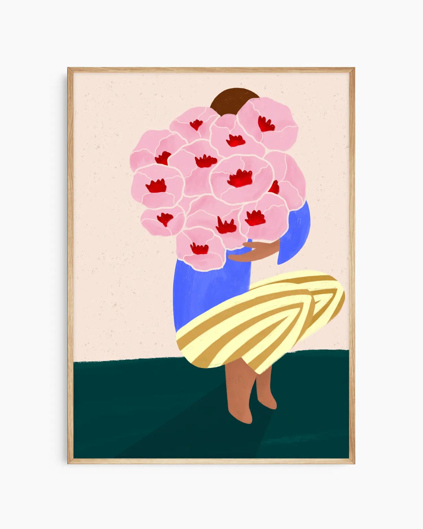 Barnrumstavla med färgglad illustration av person med rosa blombukett, klädd i blått och gult, inramad i ekram. En varm och charmig dekoration.