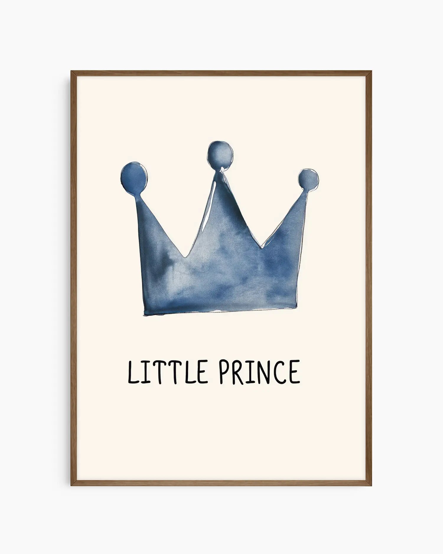 Barnrumstavla med blå krona och texten "Little Prince", inramad i mörk ekram som ger motivet en varm och elegant känsla.