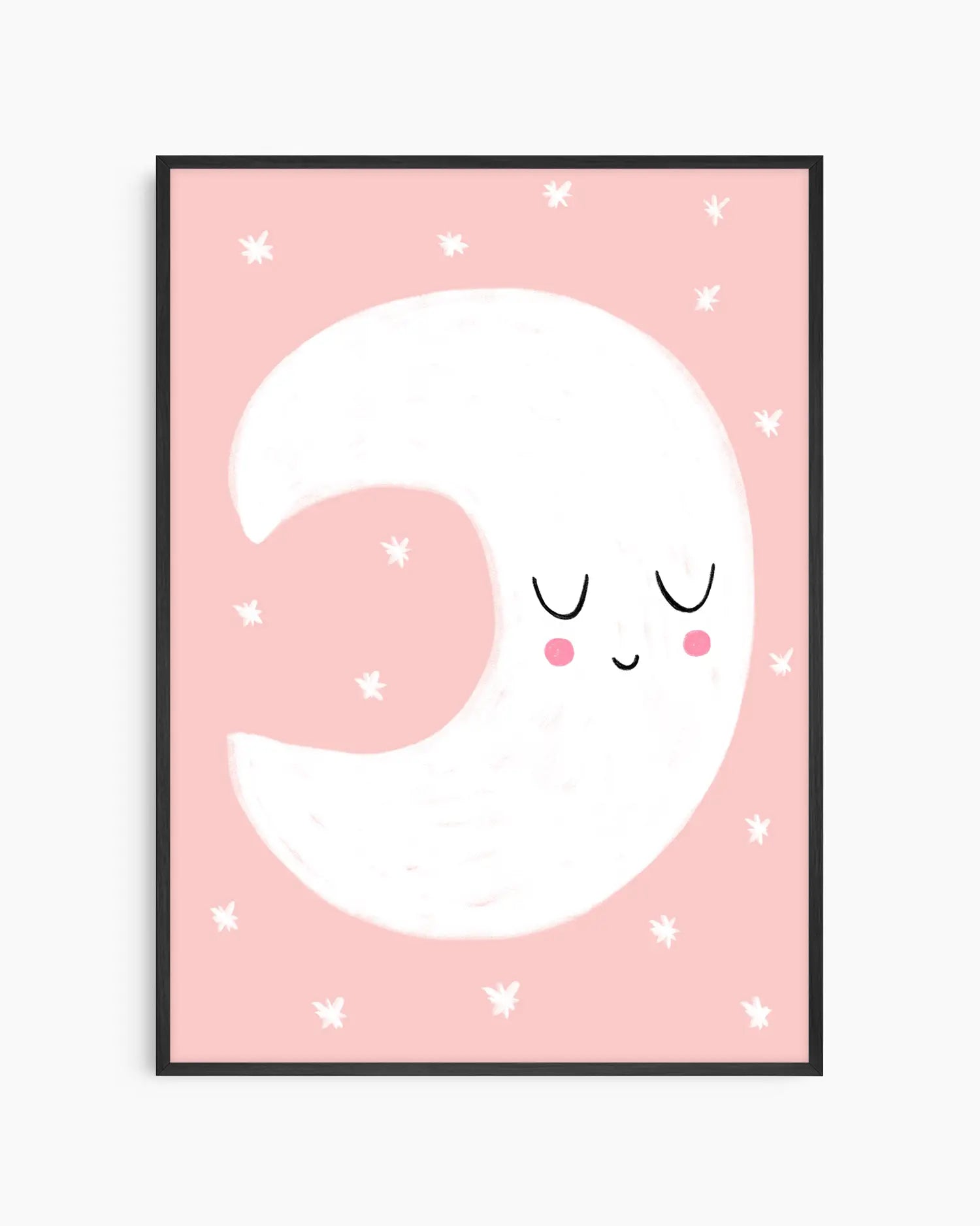Barntavla med en sovande halvmåne på rosa himmel, inramad i svart träram för ett mjukt men stilrent uttryck.