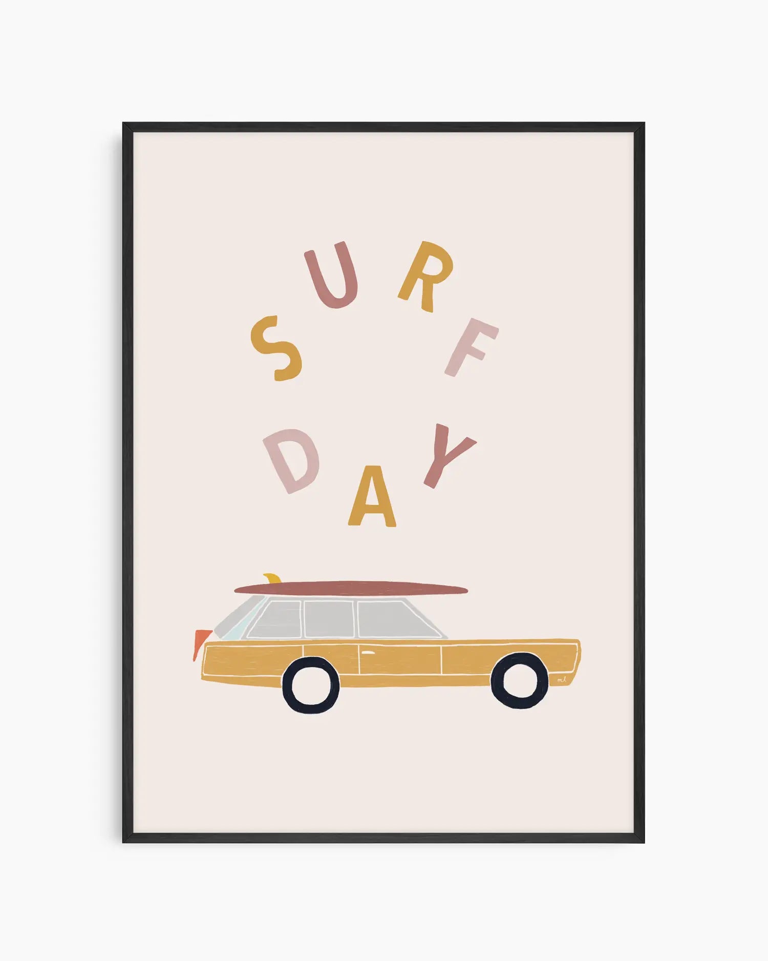 Barntavla med bilen och texten "SURF DAY" i mjuka pasteller, inramad i svart träram.
