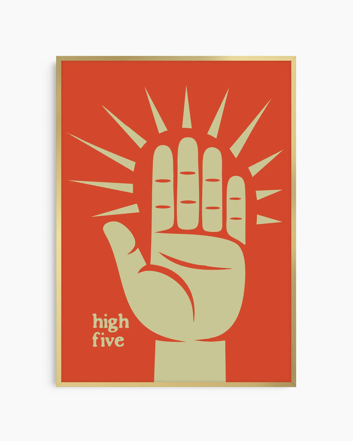 "High five" barnrumstavla i guld aluminiumram med orange bakgrund och beige handmotiv. En lekfull och inspirerande tavla med glädjefull energi, som ger barnrummet en varm och kreativ touch.