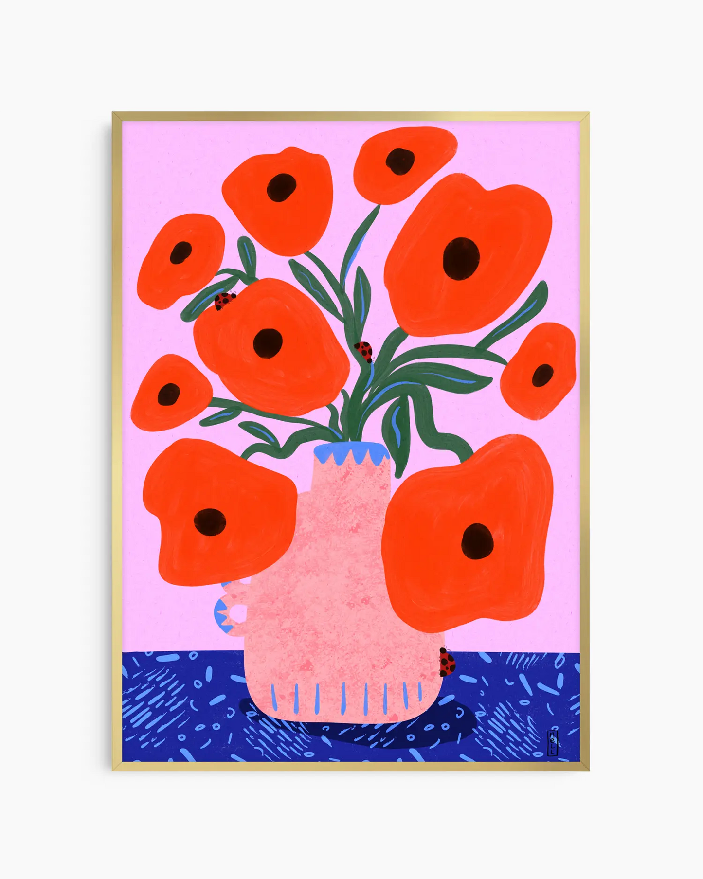 Barntavla med färgstarka vallmoblommor i stiliserad vas mot mjuk rosa bakgrund, inramad i guld aluminiumram.