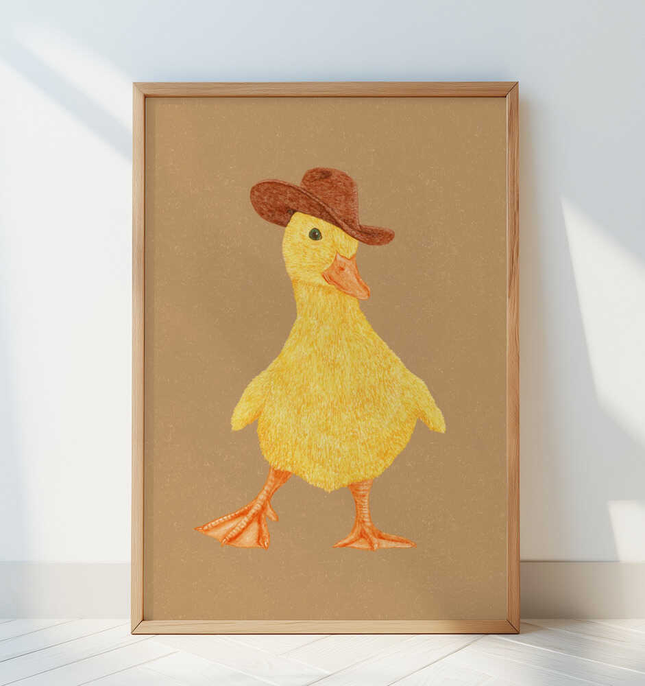 Barntavla med cowboy-anka lutad mot en vit vägg, vilket framhäver de mjuka beige och gula färgerna.